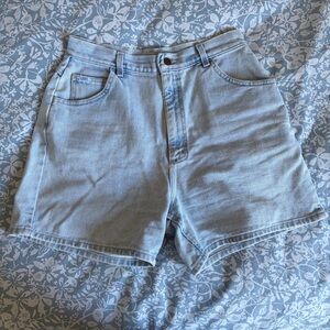 Vintage Lee Lightwash Denim Shorts